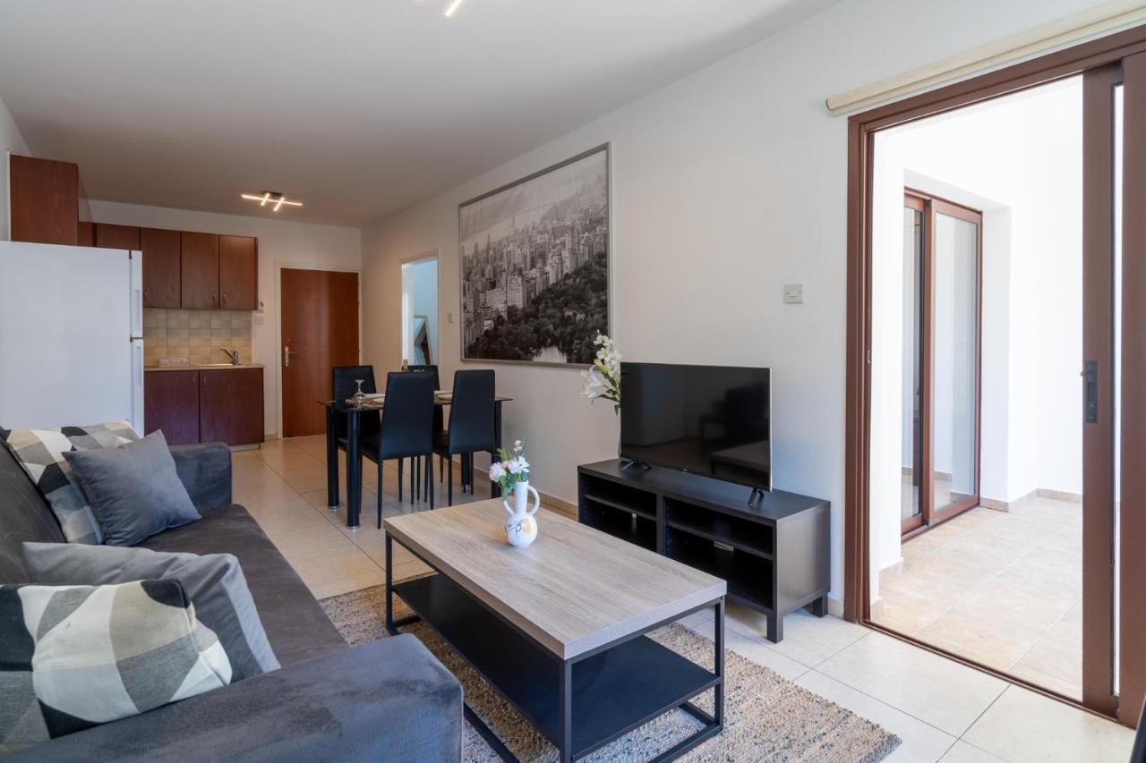 Mia 1-Bedroom Apartment In Lárnaka Eksteriør bilde